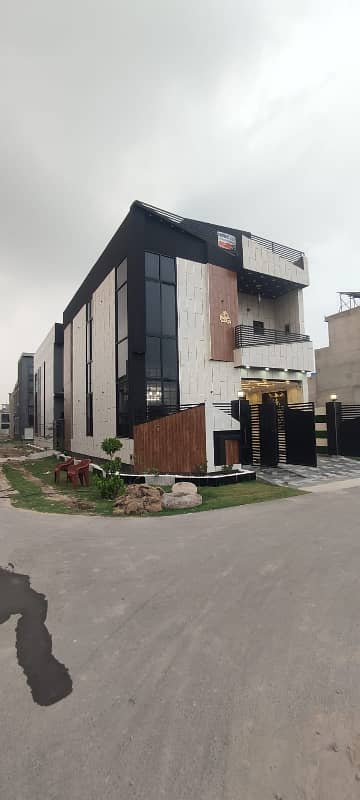 5 Marla Corner House for Sale in Tulip Overseas Block, Park View City Lahore