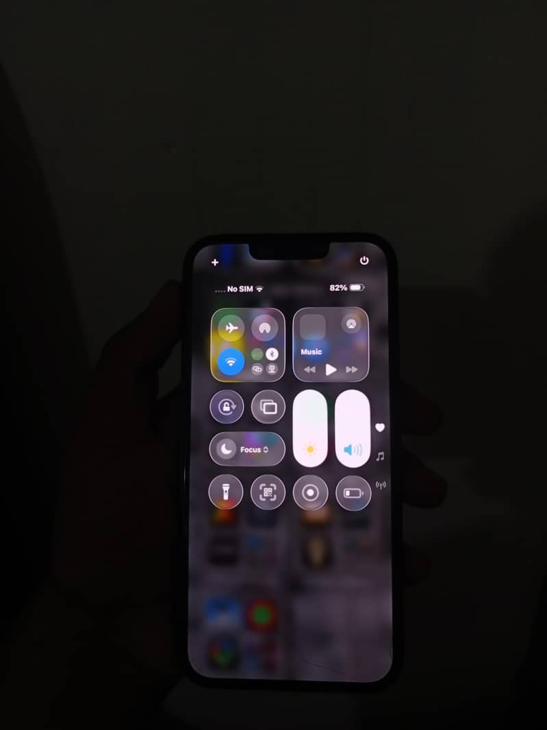 Apple iPhone 13 5