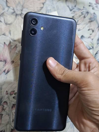 Samsung A04 64gb with box