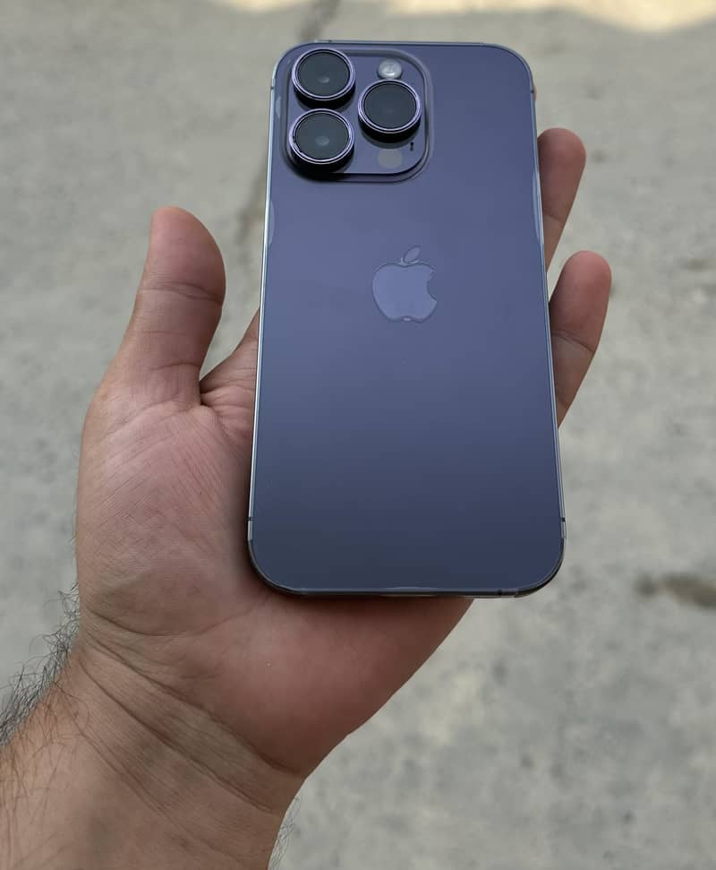 Apple iPhone 14 Pro 4