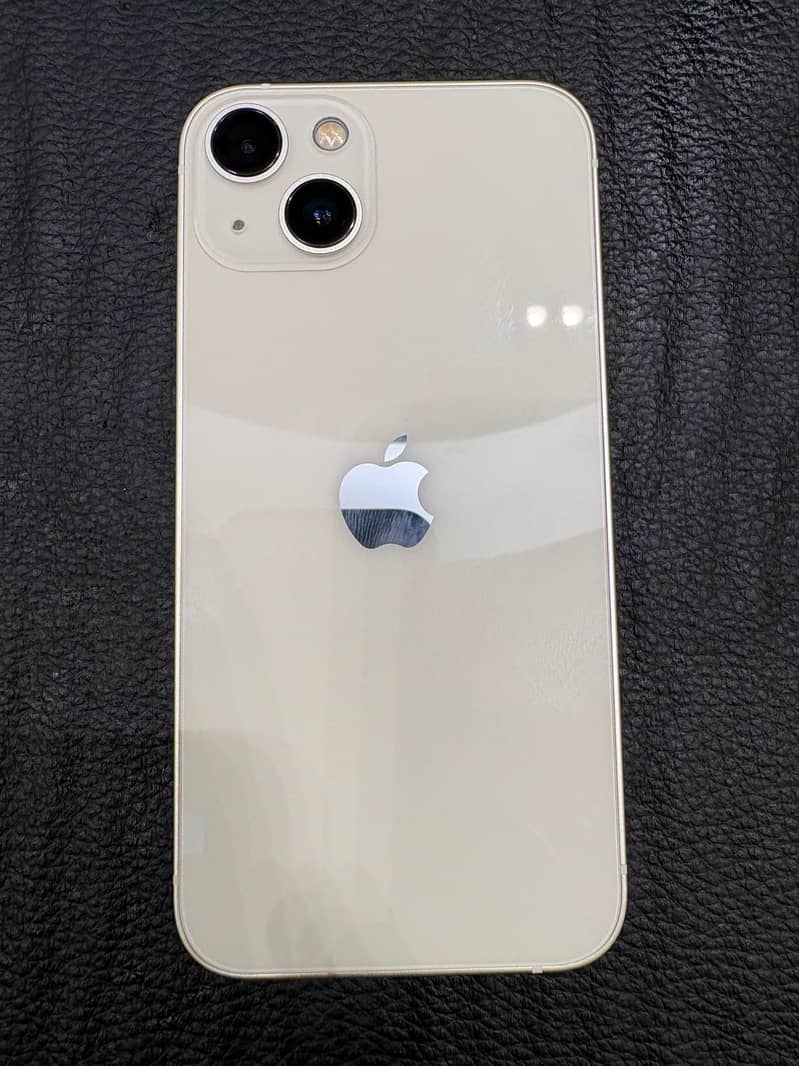 Apple iPhone 13 0