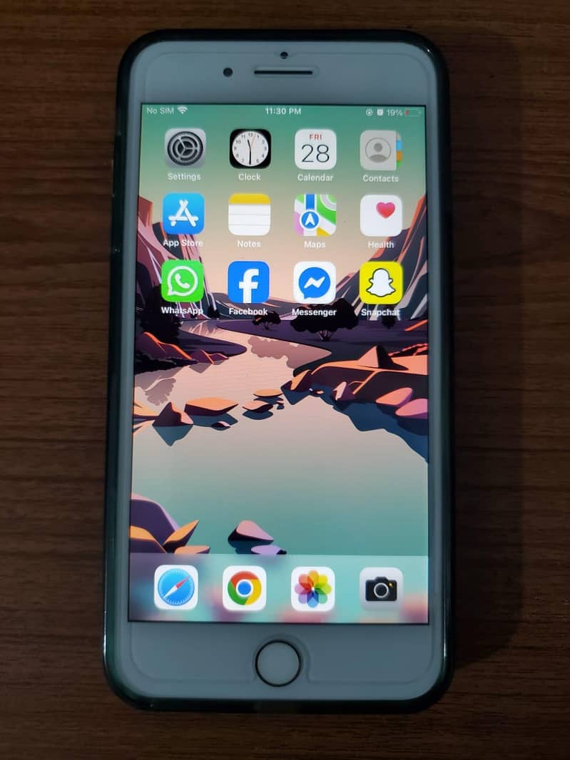 Apple iPhone 7 Plus 1
