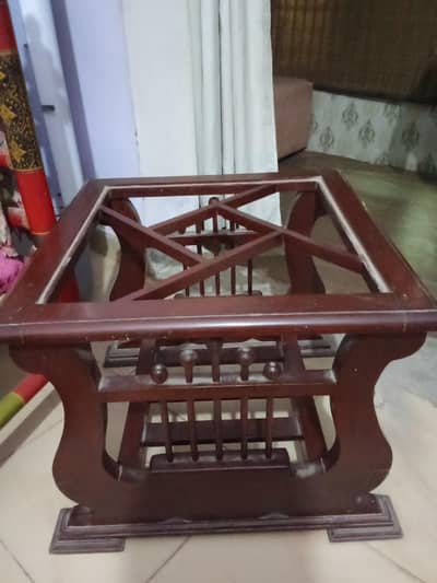 single small table