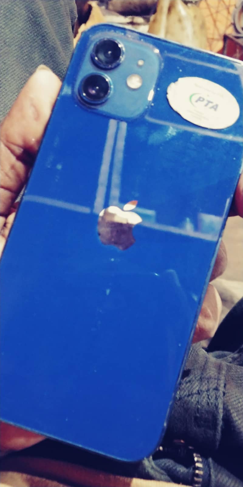 Apple iPhone 12 3