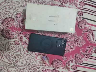 Xiaomi Mi 11 Lite 5G 6+2gb ram 128gb memory