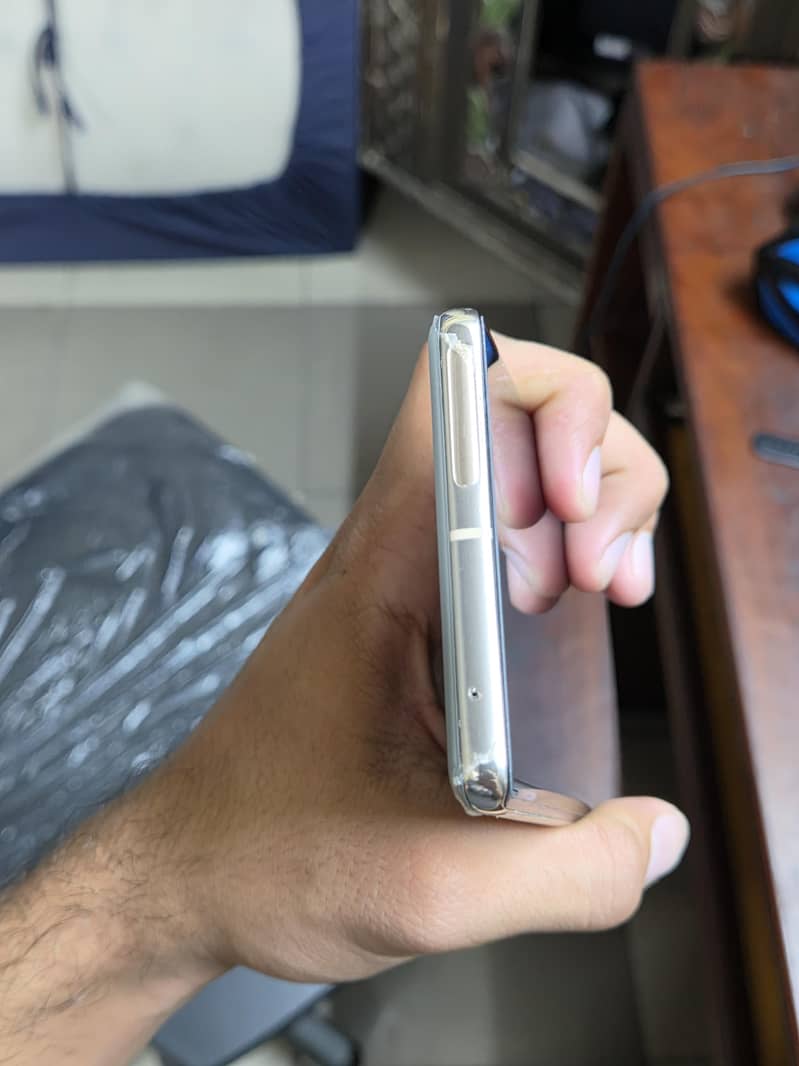 Google Pixel 7 Pro 4