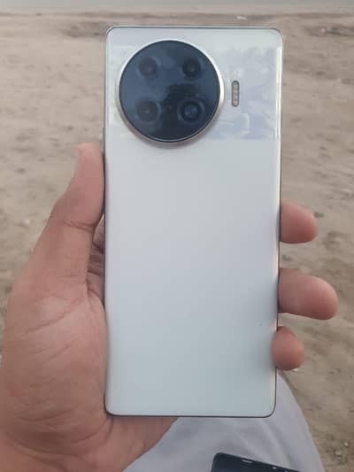 Tecno Spark 20 Pro Plus