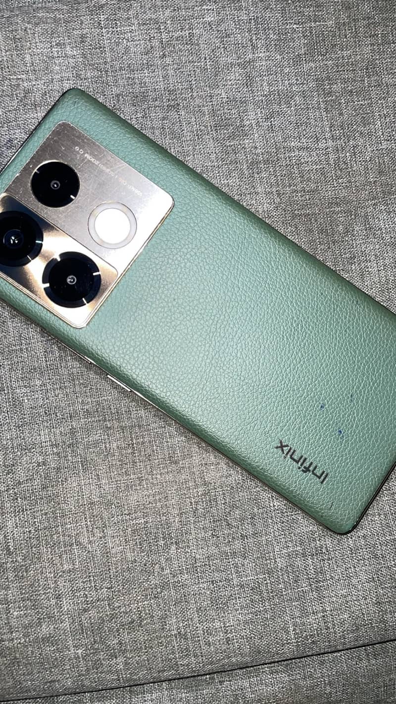 Infinix Note 40 Pro 6