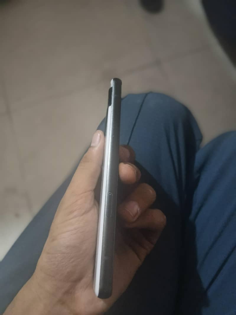 Google Pixel 6a 3
