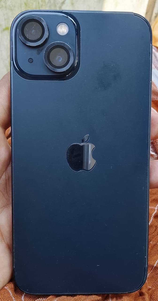Apple iPhone 13 1