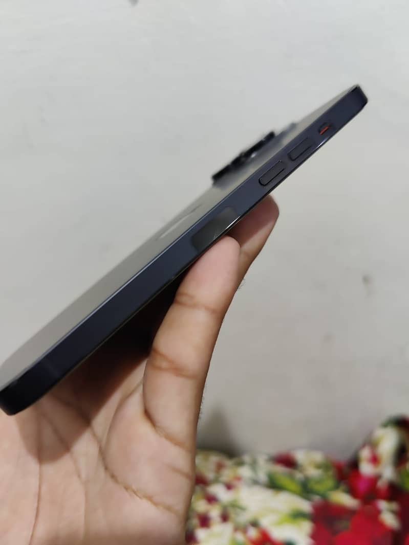 Apple iPhone 14 Pro Max 2