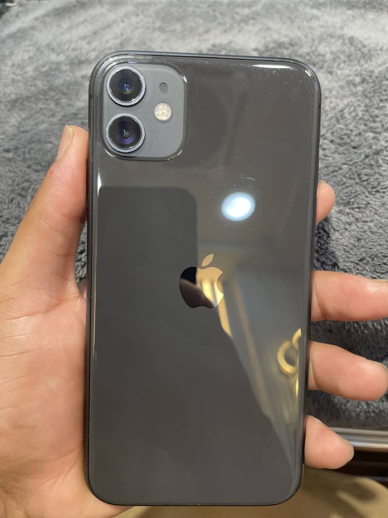 Apple iPhone 11 0