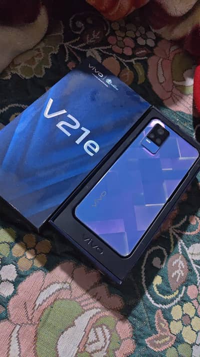 Vivo V21e