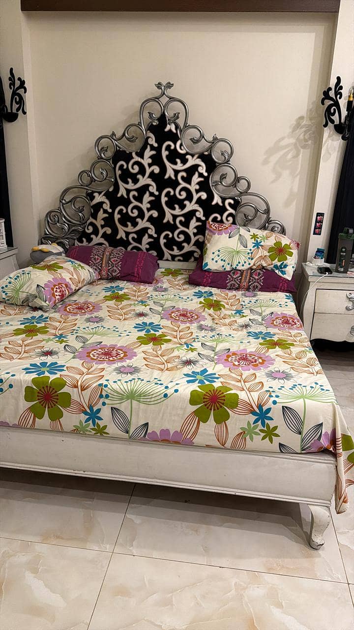 Sami solid Wood 0