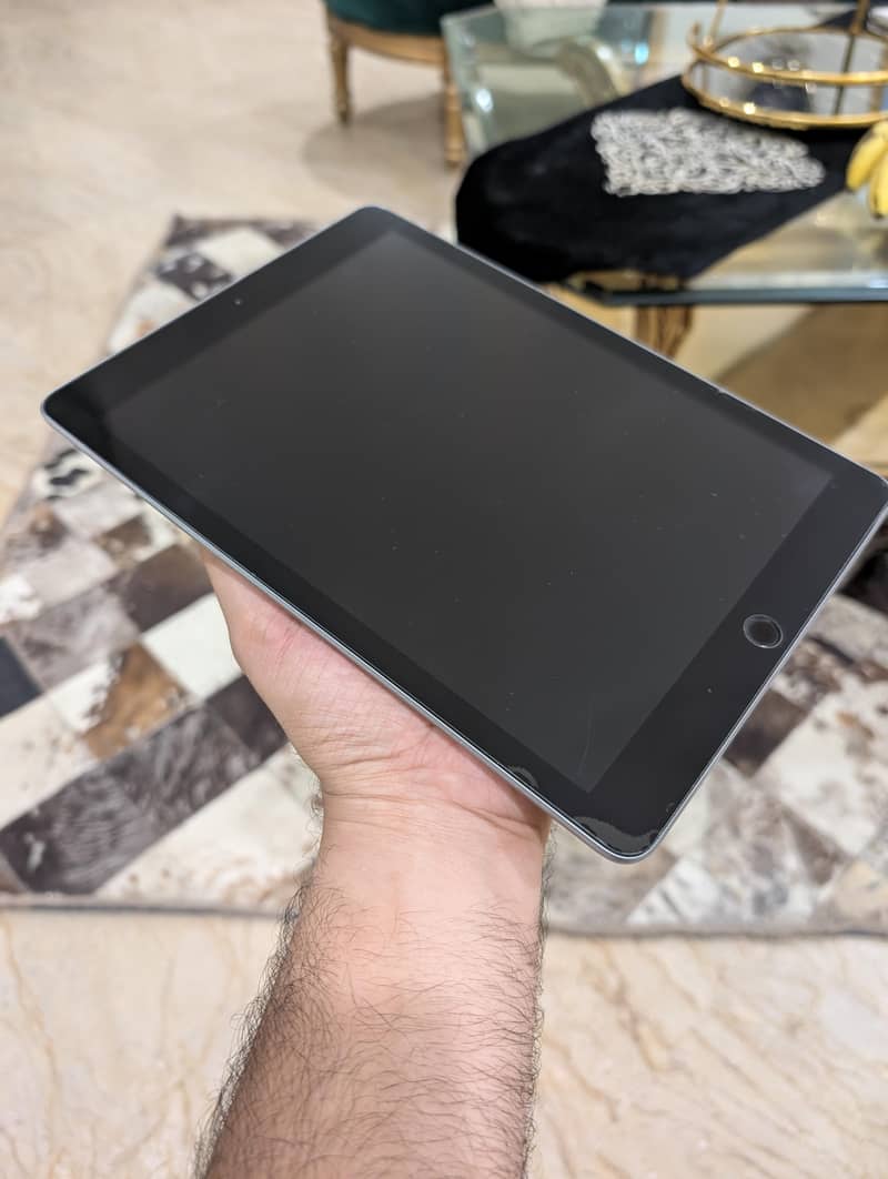 I Pad 6 Generation 5