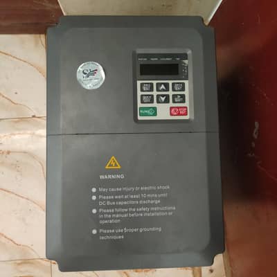 VFD 2pcs (2 month Used) (1pc 50k) (2Pcs 90k) (Output 15Kw/18.5Kw)