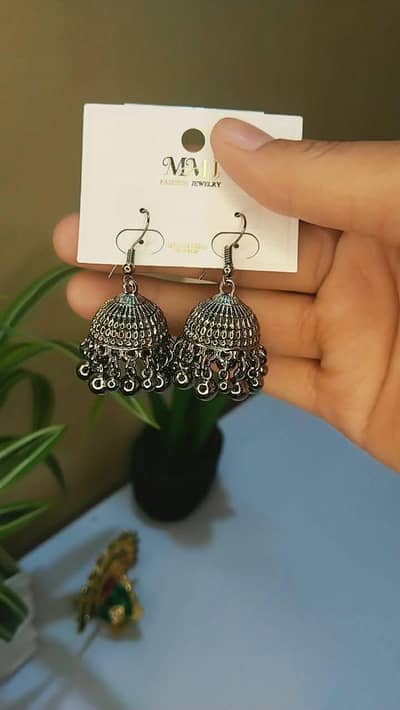 elegants jumkas balii