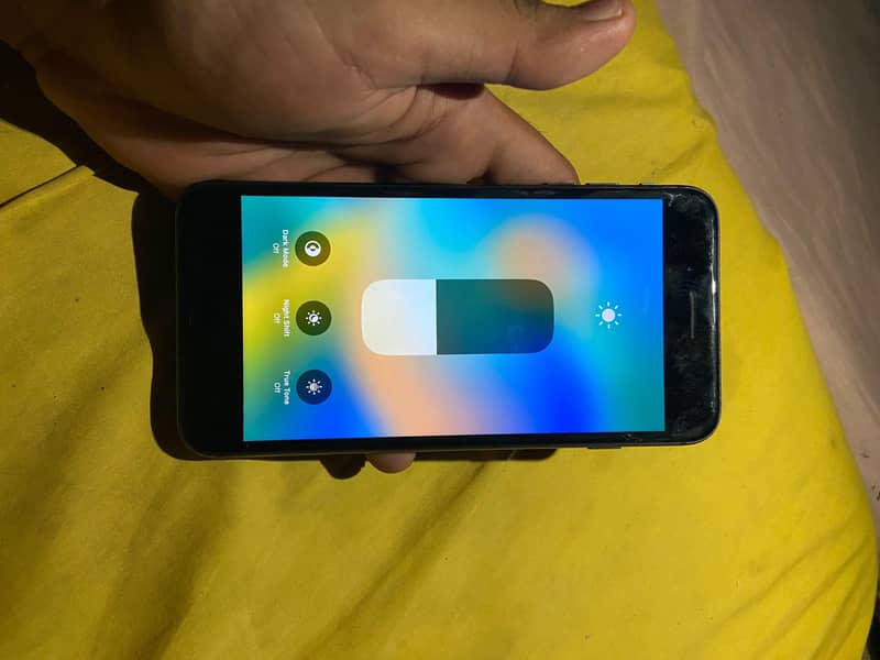 Apple iPhone 8 Plus 7