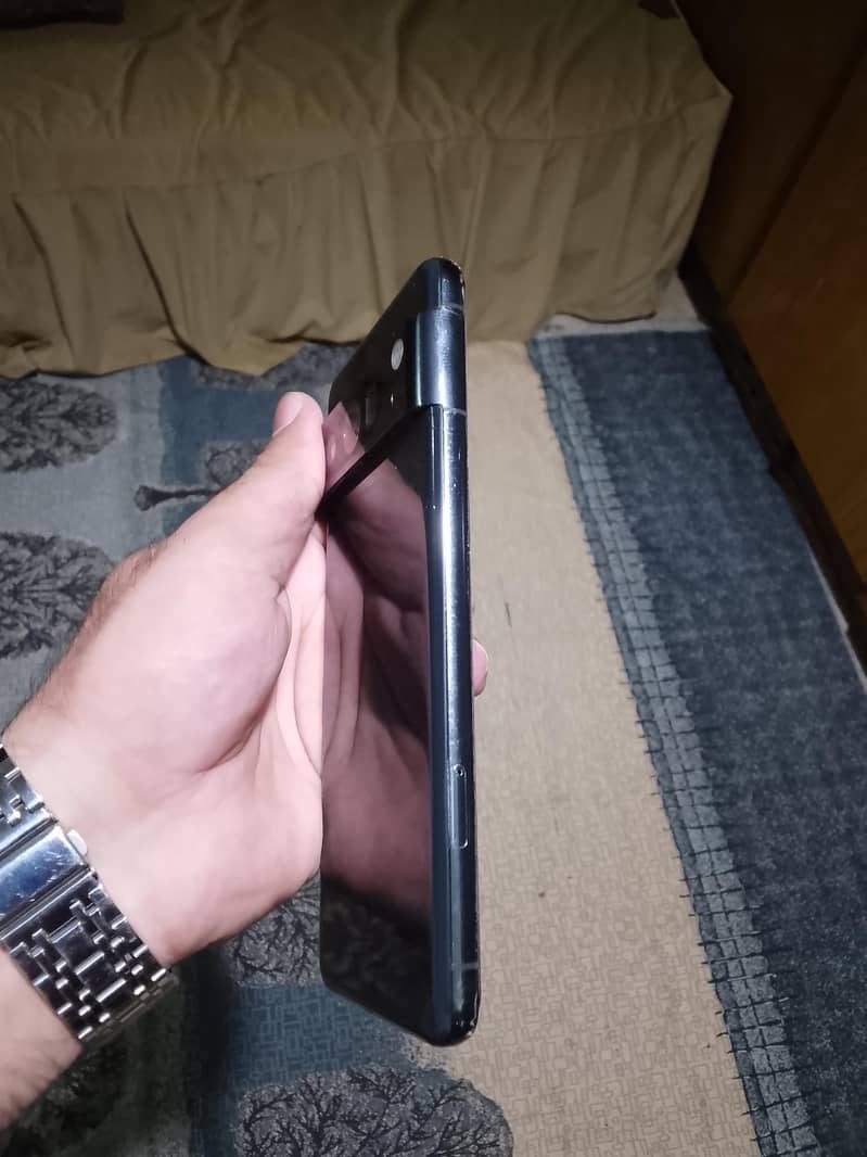 Google Pixel 8 Pro 3