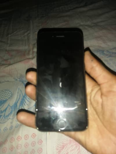 Apple iPhone 7