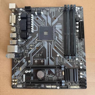 Gigabyte B450 DS3H  4 ram slot