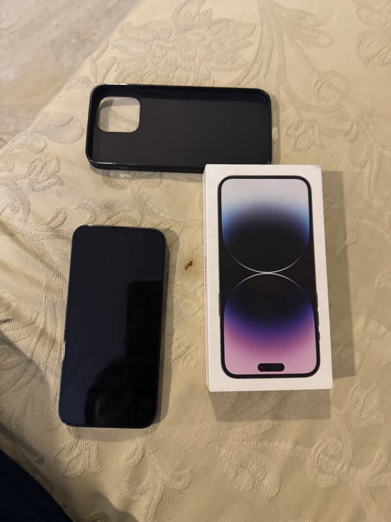 Apple iPhone 14 Pro Max 4