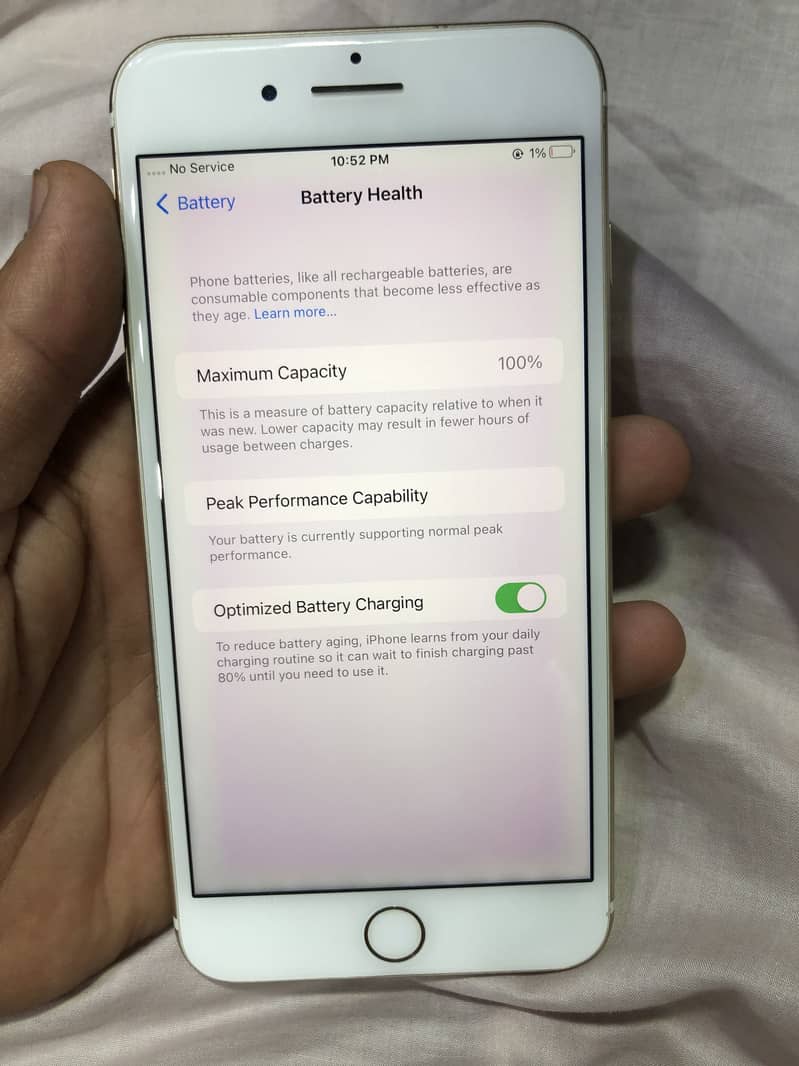 Apple iPhone 7 Plus 0