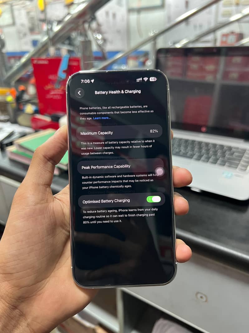 Apple iPhone 14 Pro Max 2