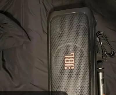 JBL party box on the go essential eddition