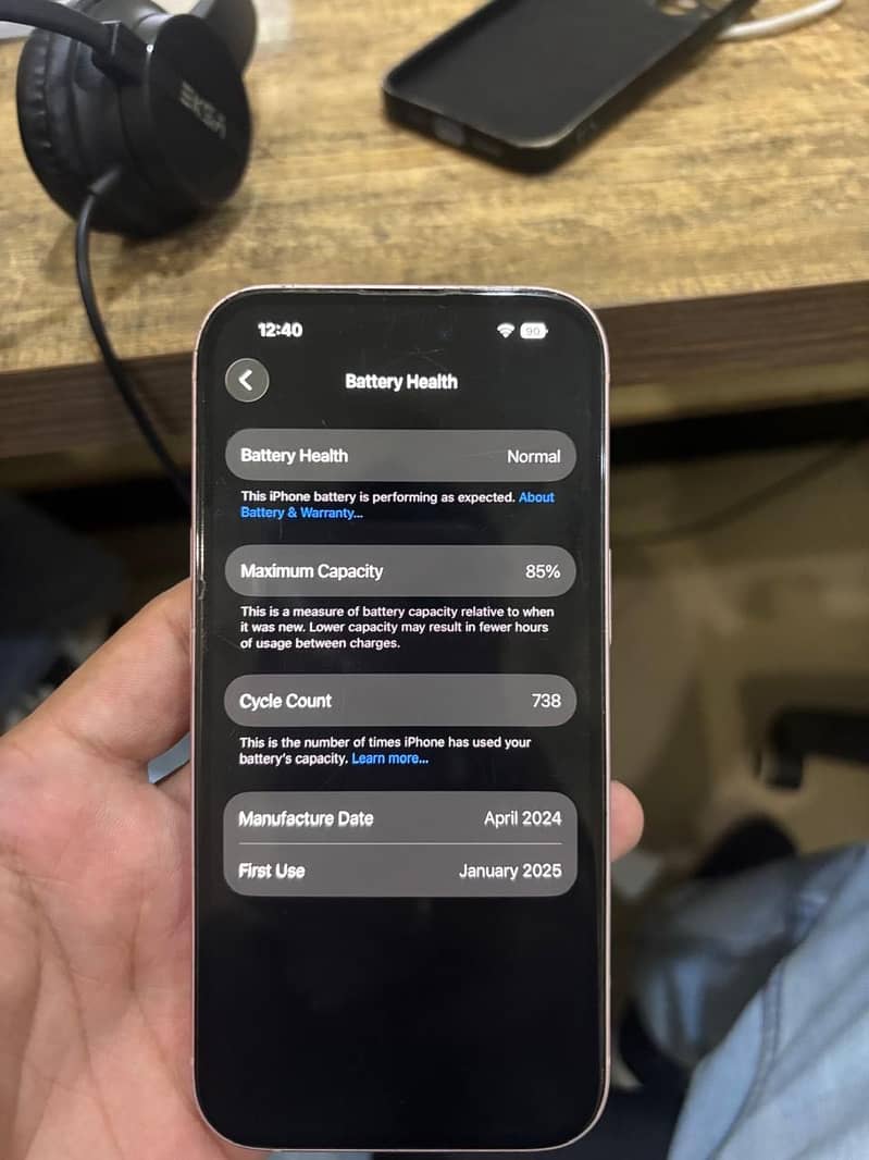 Apple iPhone 15 6