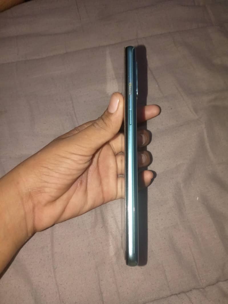 One Plus 8T 1