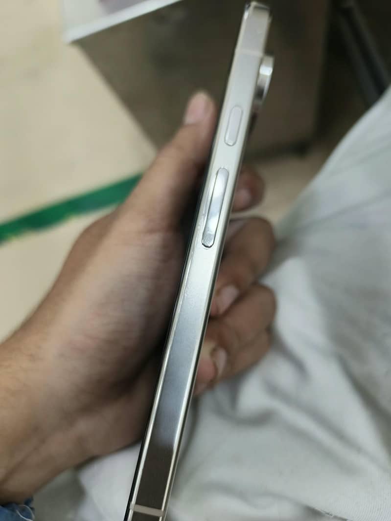 Google Pixel 9 Pro XL 4