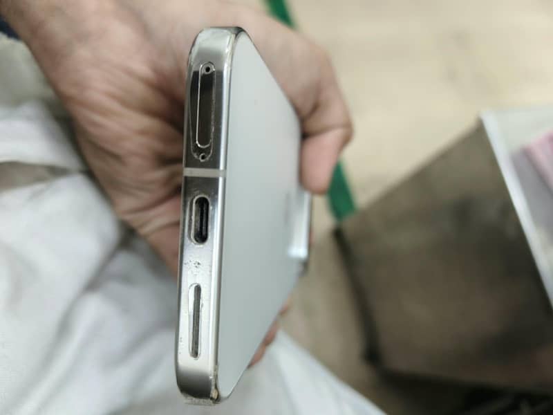Google Pixel 9 Pro XL 6