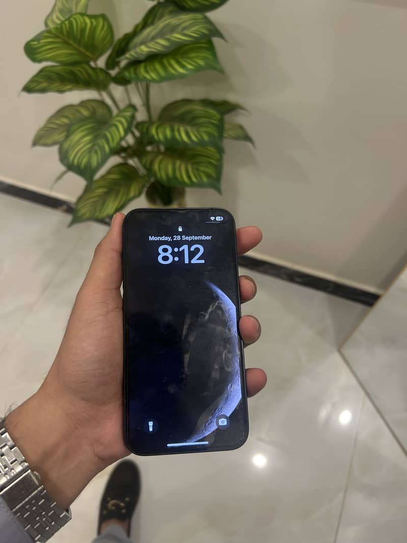 Apple iPhone 14 1