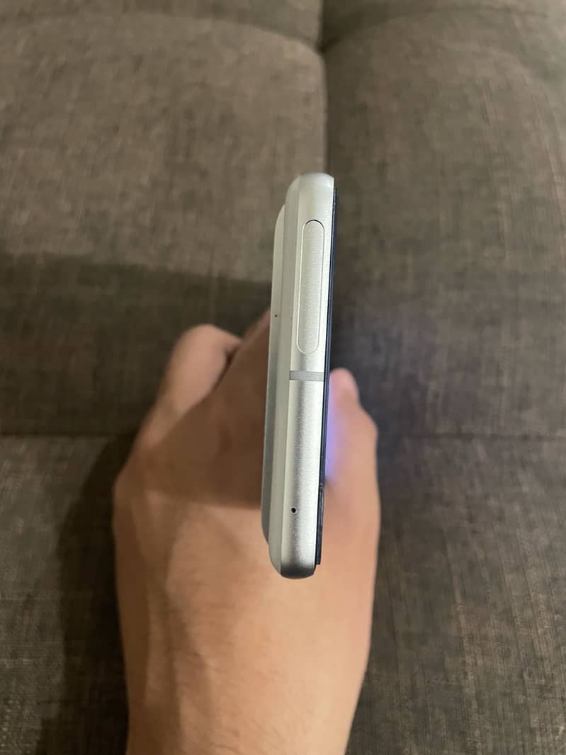 Goggle Pixel 7 1