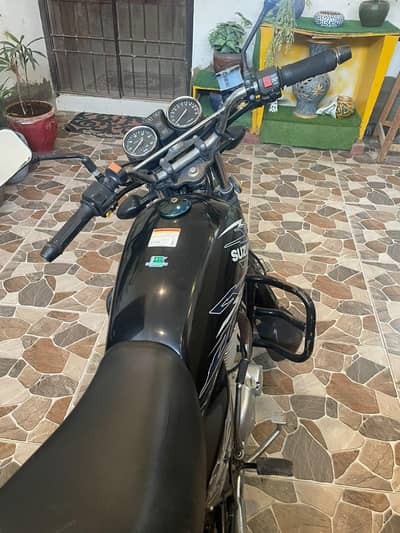 Suzuki GS 150