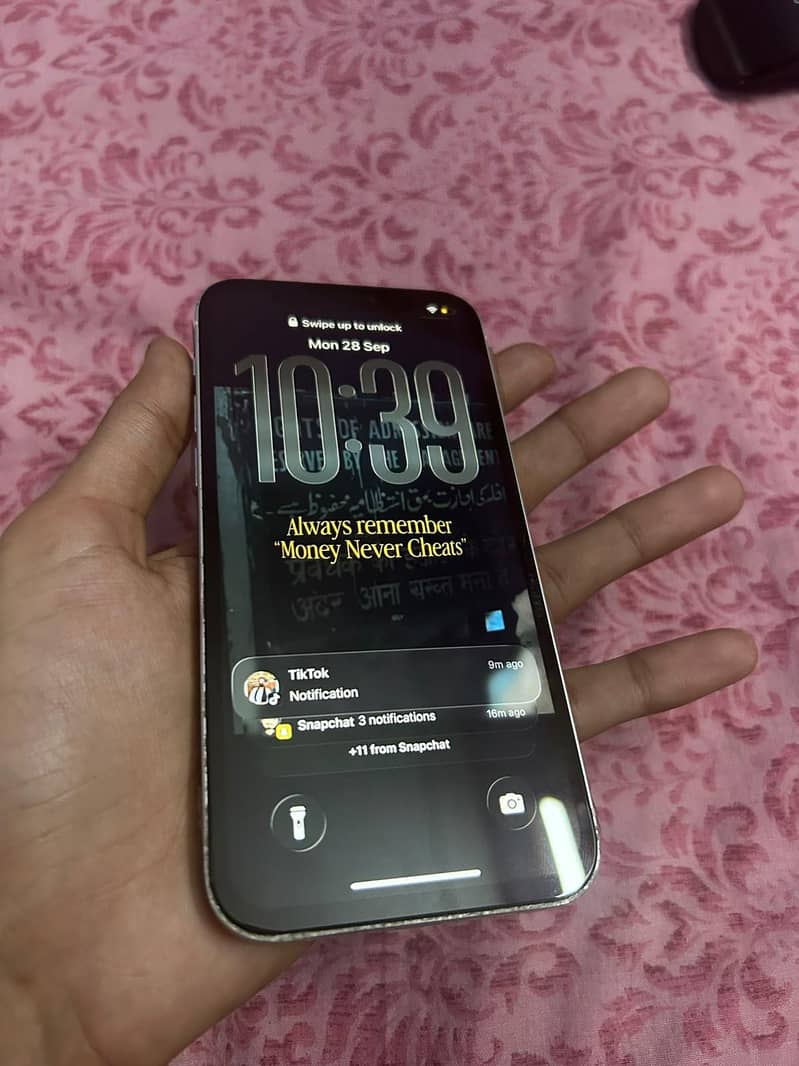 Apple iPhone 12 0