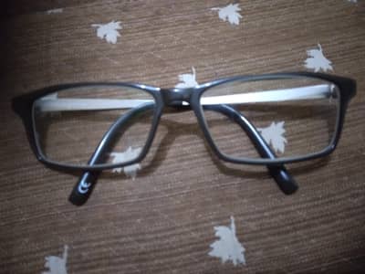 branded new eye glasses