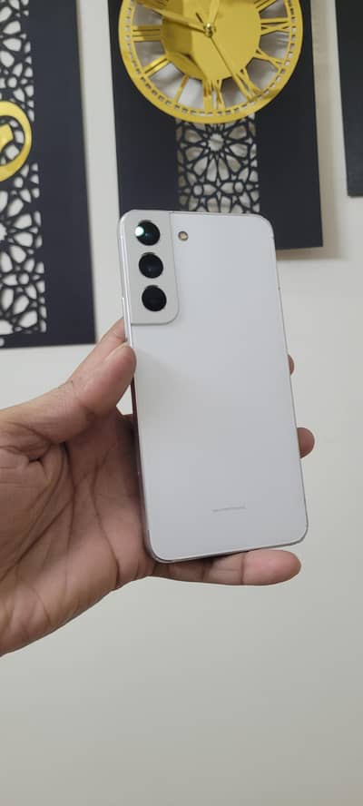 Samsung 8GB 128GB S22 dual sim offical PTA Approved
