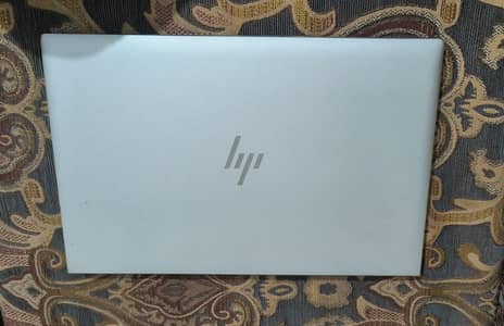 HP Elitebook 845 G8