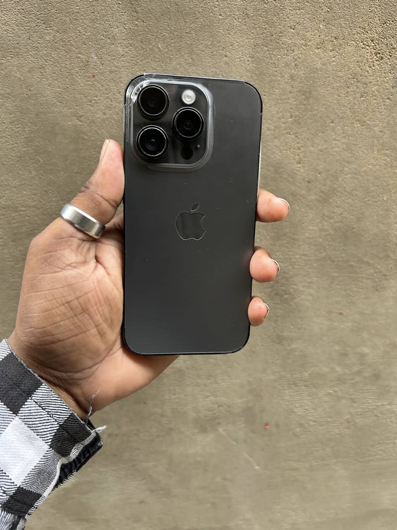 Apple iPhone 14 Pro 0