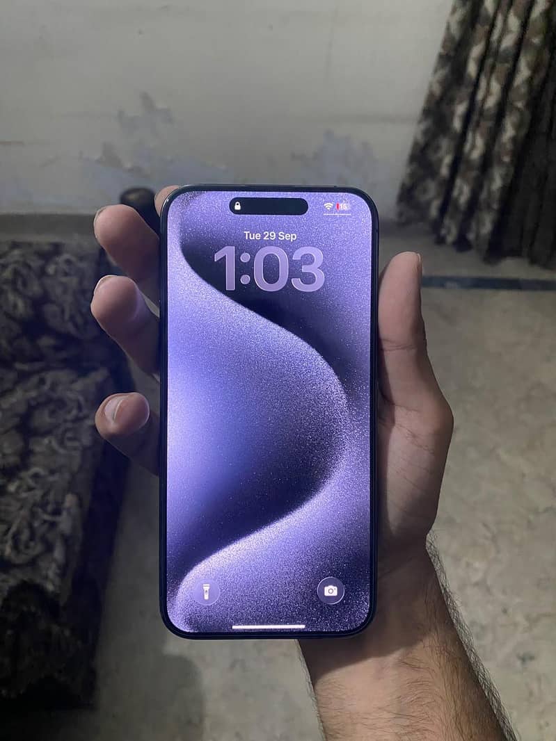 Apple iPhone 15 Pro Max 1