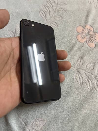 Apple iPhone SE