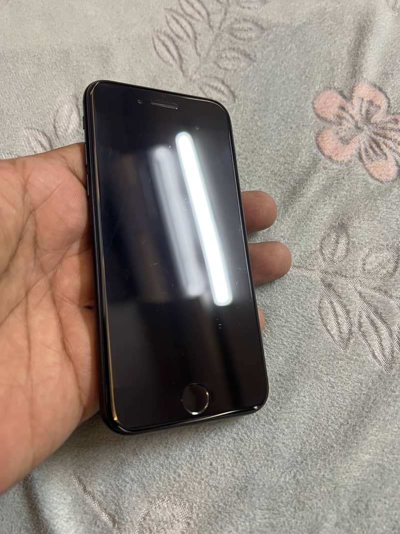 Apple iPhone SE 2