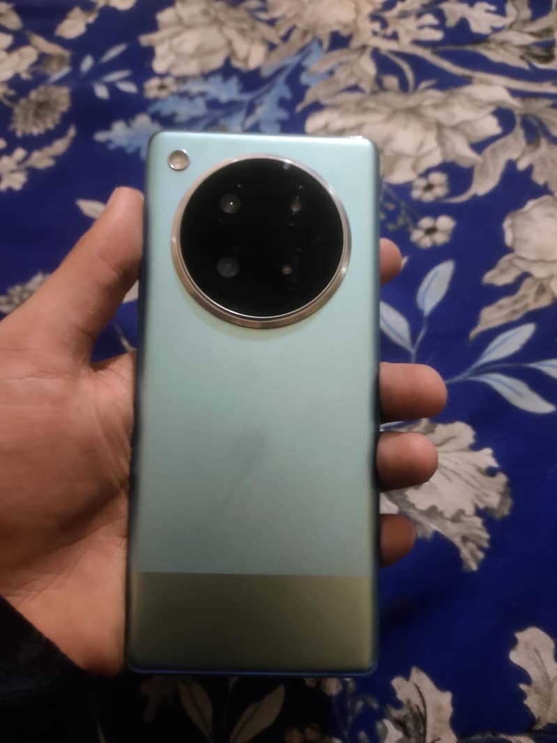 Infinix Zero 40 1
