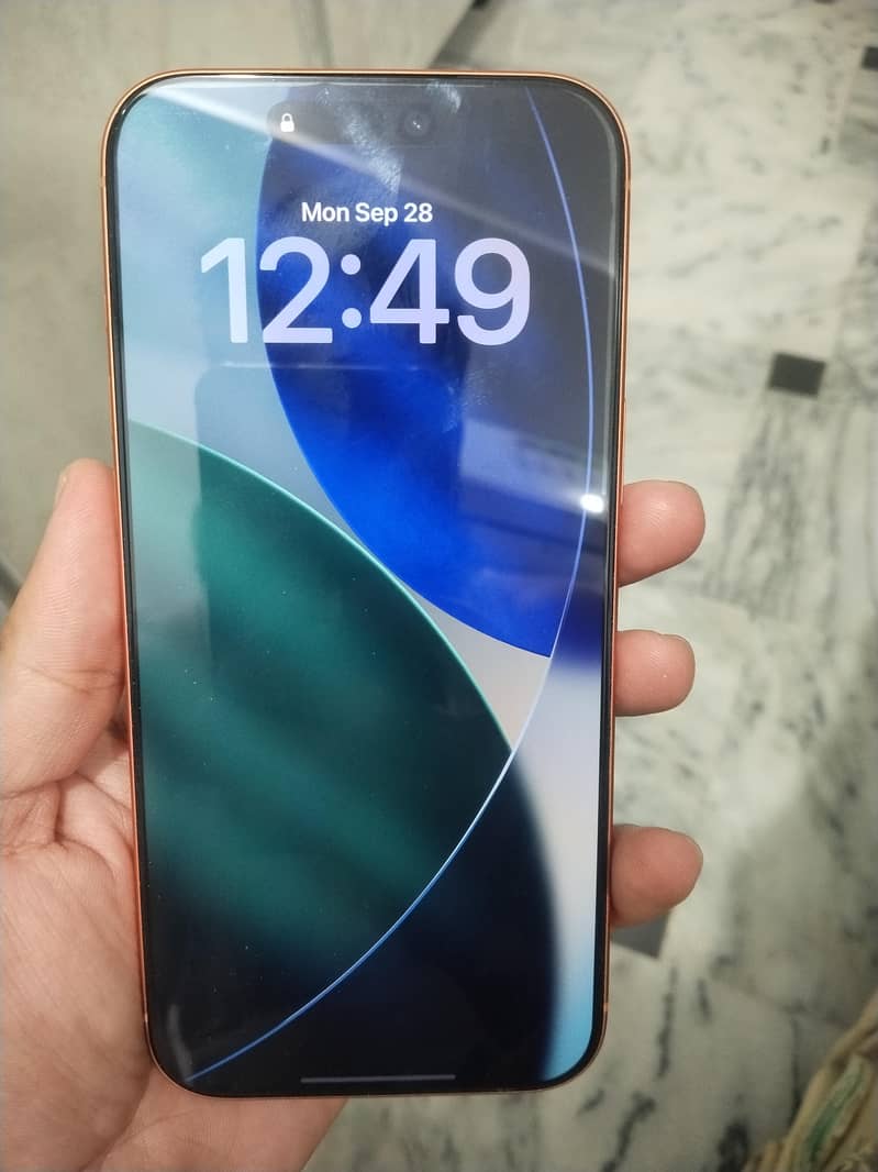 Apple iPhone 17 Pro Max 2