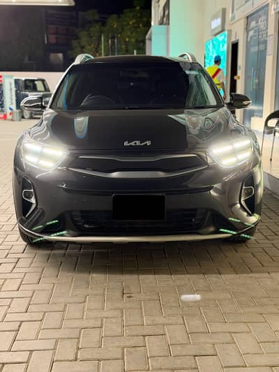 KIA STONIC 2022 EX+