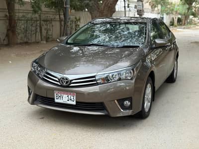 TOYOTA COROLLA ALTIS CVT-i 1.8 MODEL 2017