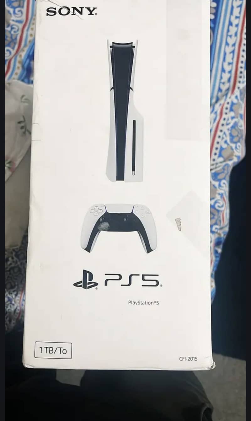 PS5 slim disc edition uk version / extra controller / complete box 9