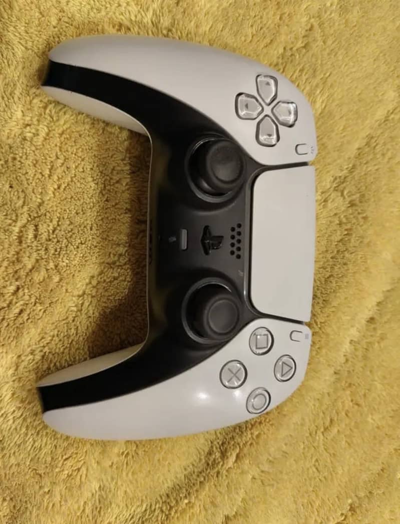 PS5 slim disc edition uk version / extra controller / complete box 17